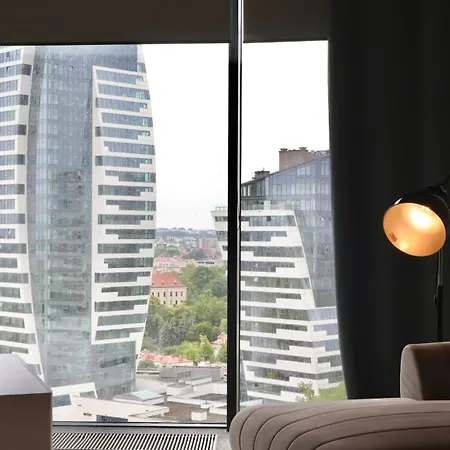 Capital Towers Verte 아파트 *